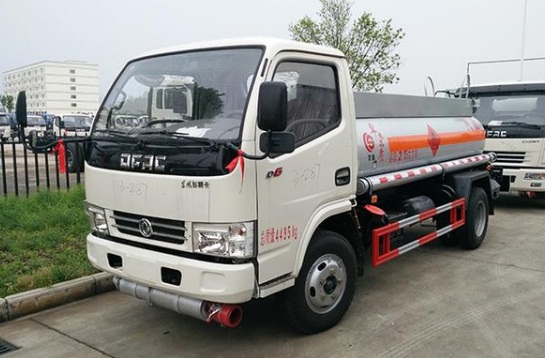 藍牌加油車圖片 藍牌加油車圖片